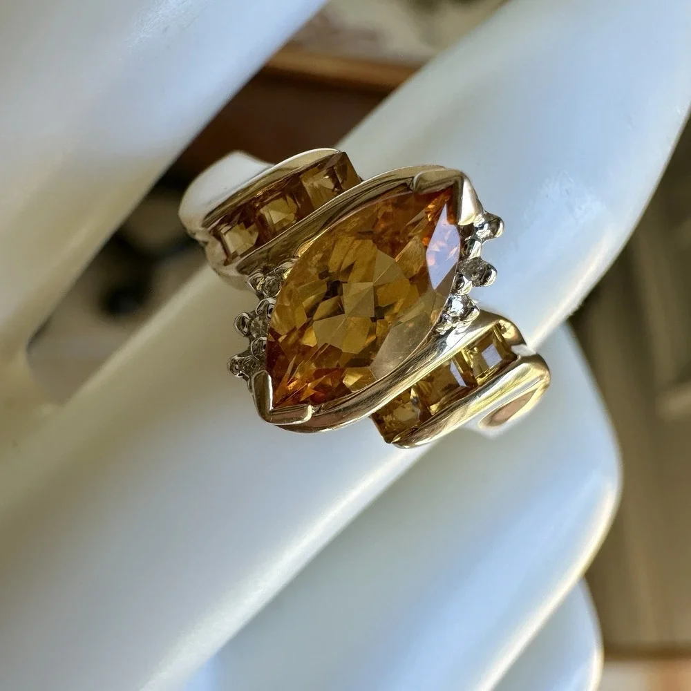 LGL Leer Gem Accent Ring 10K Yellow Gold Size 8 Citrine Quartz 2 Diamonds 3.2g